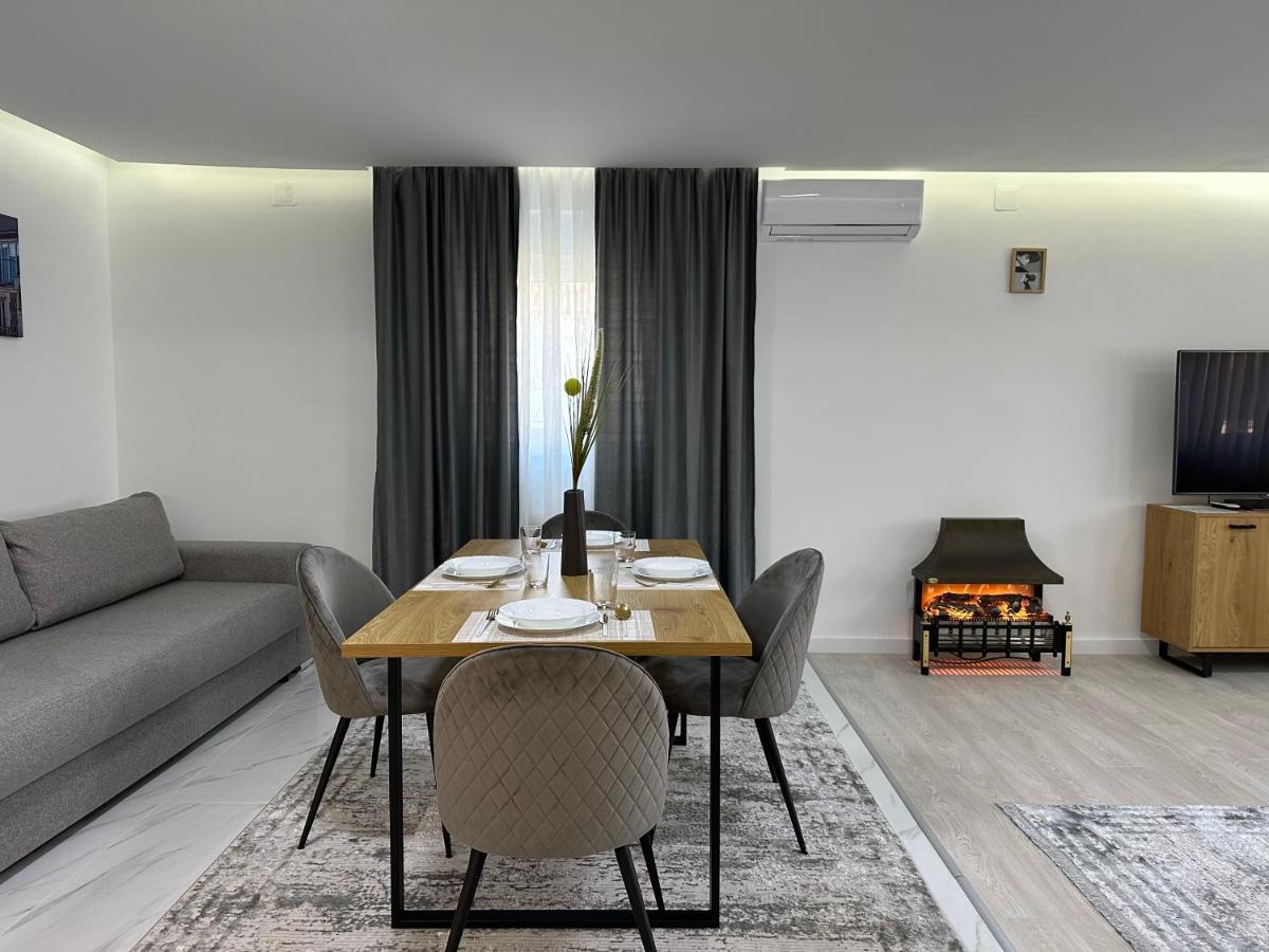 Rozi Apartments Ζάγκρεμπ Εξωτερικό φωτογραφία