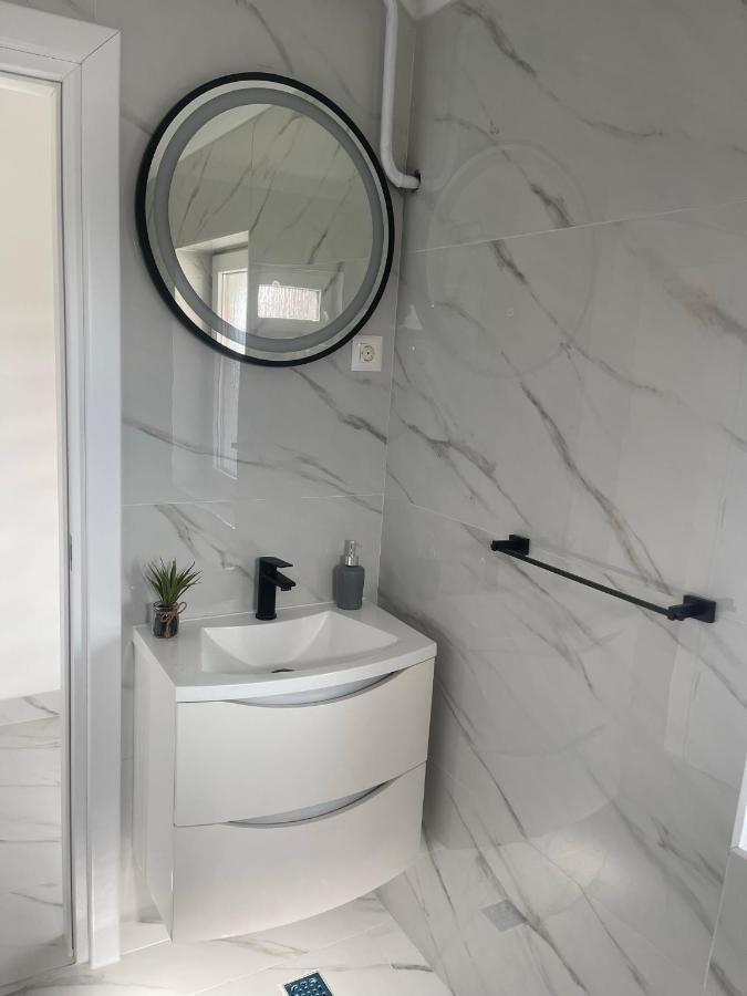 Rozi Apartments Ζάγκρεμπ Εξωτερικό φωτογραφία