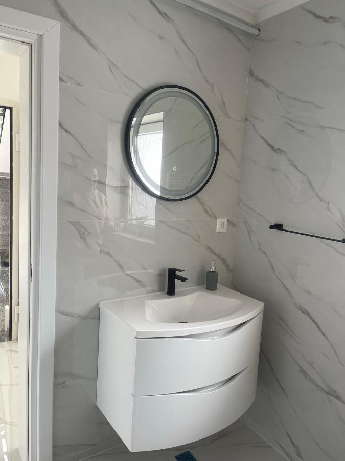 Rozi Apartments Ζάγκρεμπ Εξωτερικό φωτογραφία