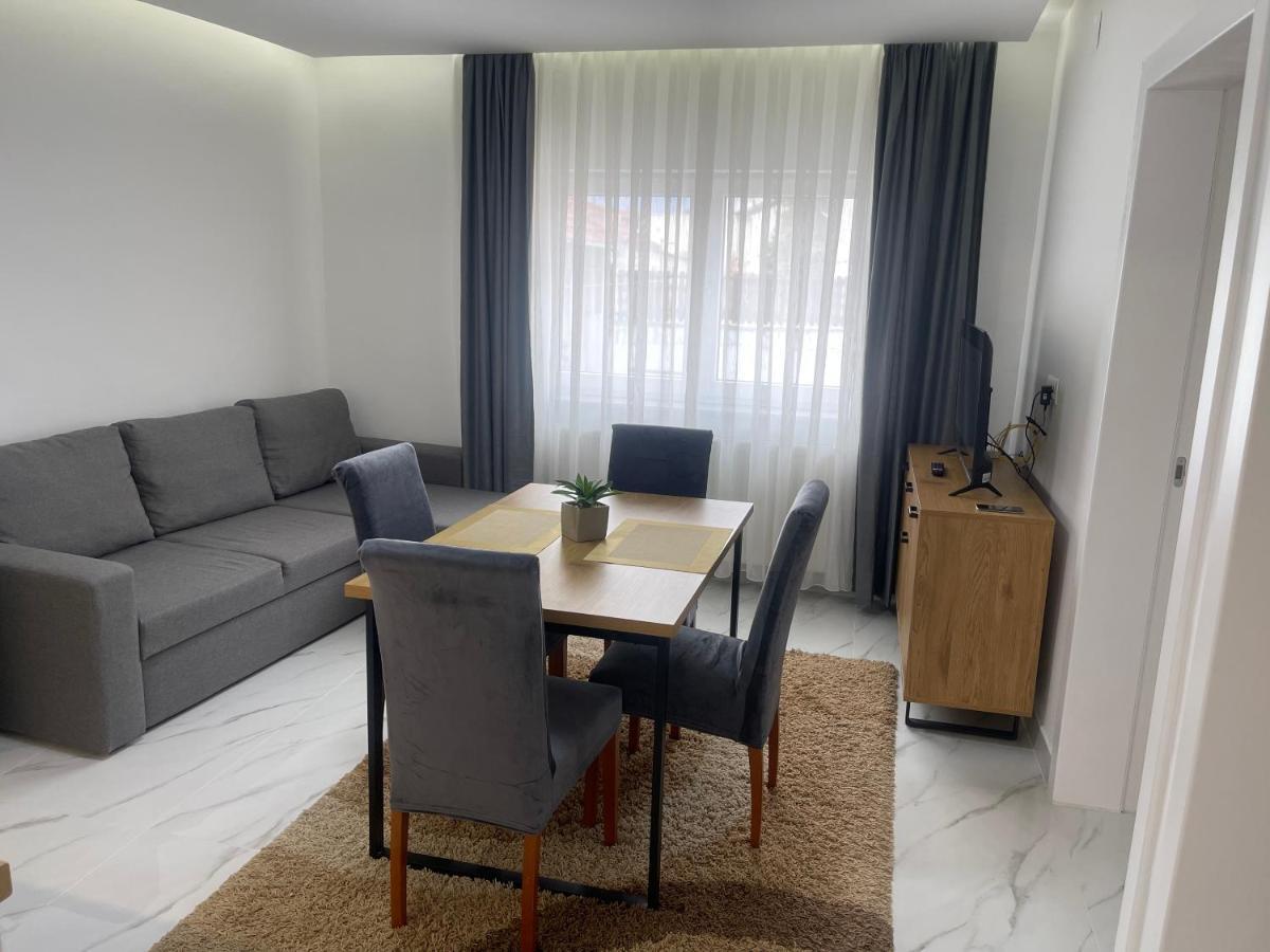 Rozi Apartments Ζάγκρεμπ Εξωτερικό φωτογραφία