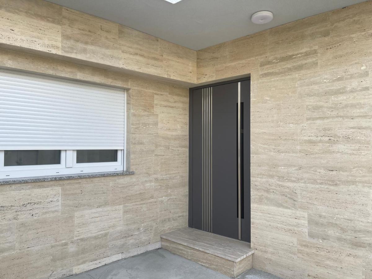 Rozi Apartments Ζάγκρεμπ Εξωτερικό φωτογραφία